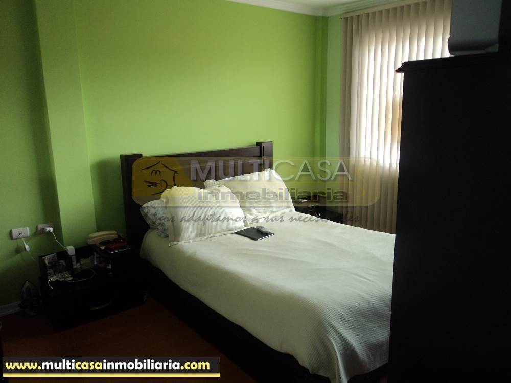 Venta de Hermosa Casa a crédito sector Gran Manzana Cuenca - Ecuador