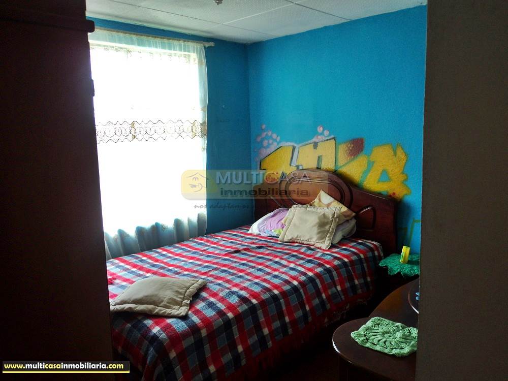 Venta de Casa Comercial a crédito sector Las Orquídeas Cuenca - Ecuador