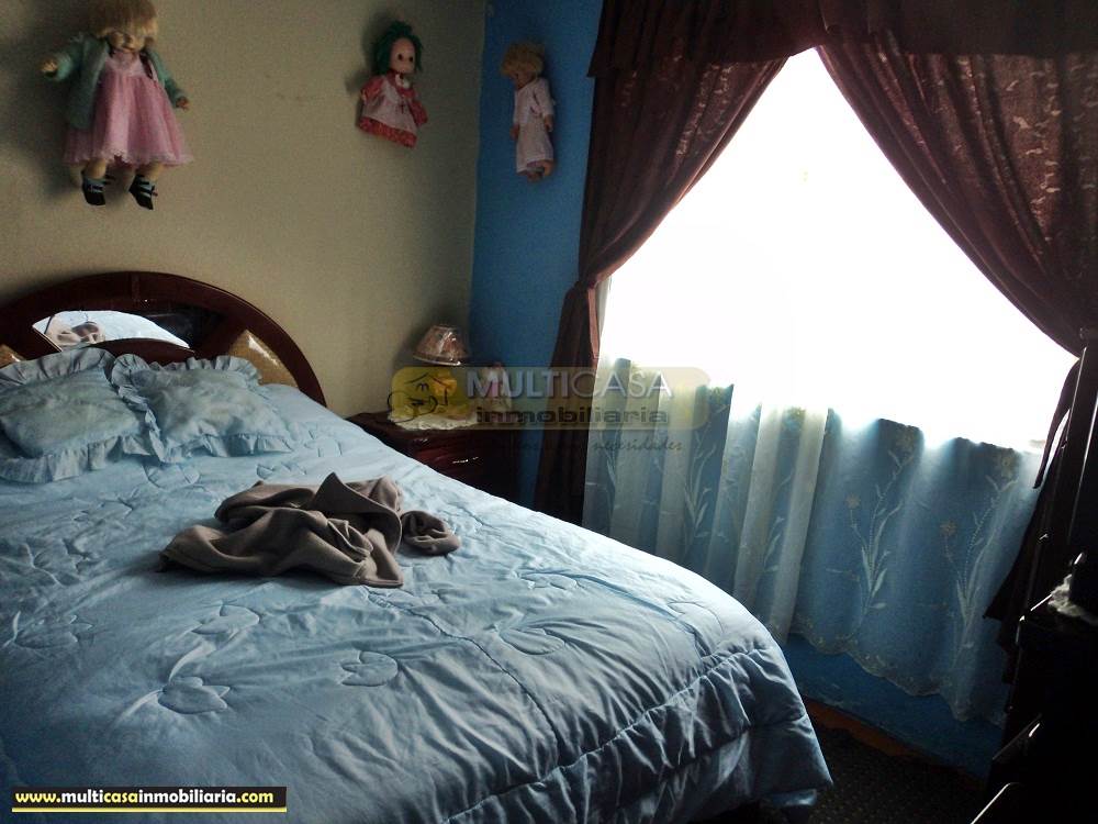 Venta de Casa Comercial a crédito sector Las Orquídeas Cuenca - Ecuador