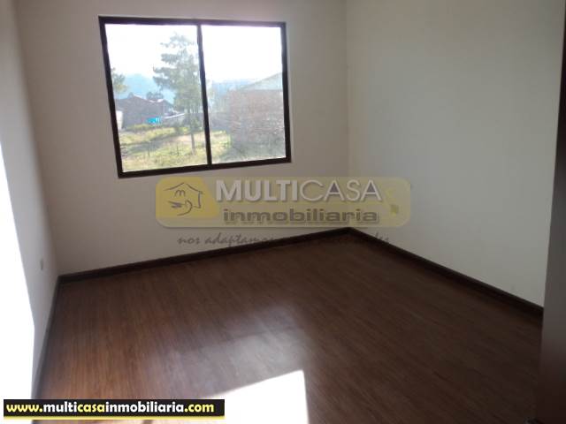 Villa en Venta a crédito por estrenar sector El Cebollar Cuenca - Ecuador