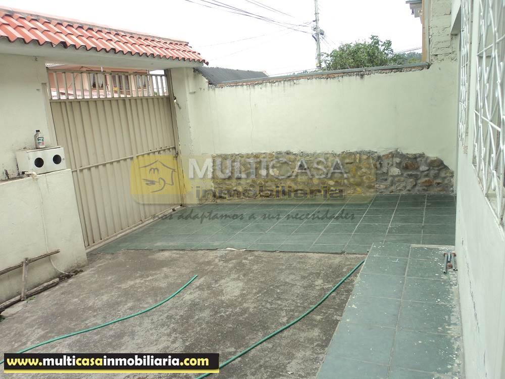 Venta de Casa Amplia a crédito sector Totoracocha Cuenca - Ecuador
