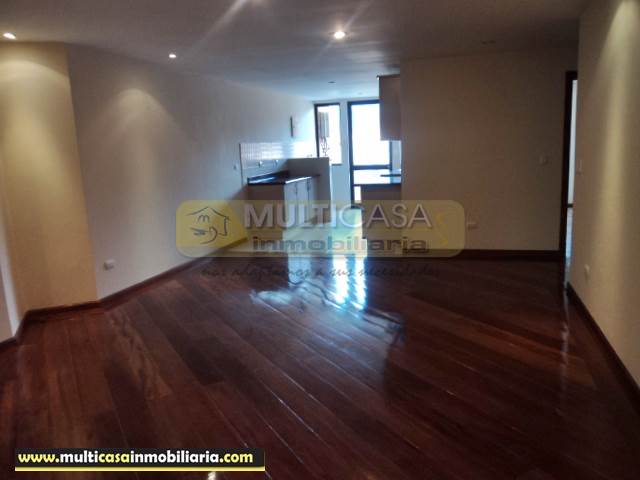 Arriendo de hermoso Departamento sector Puertas del Sol Cuenca - Ecuador