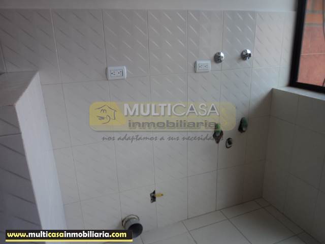 Arriendo de hermoso Departamento sector Puertas del Sol Cuenca - Ecuador