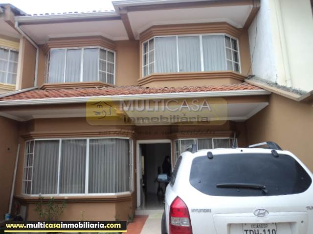 Venta de Hermosa Casa a crédito sector Narancay Cuenca - Ecuador