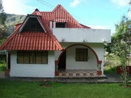 Terreno Comercial en Venta con Casa Sector Bulcay-Planeta Azul Gualaceo - Ecuador