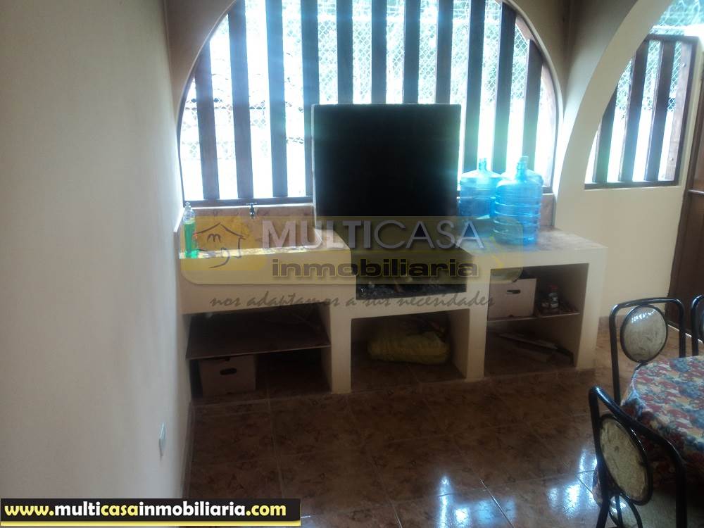 Venta de Hermosa Quinta a crédito por el sector El Cabo Cuenca - Ecuador