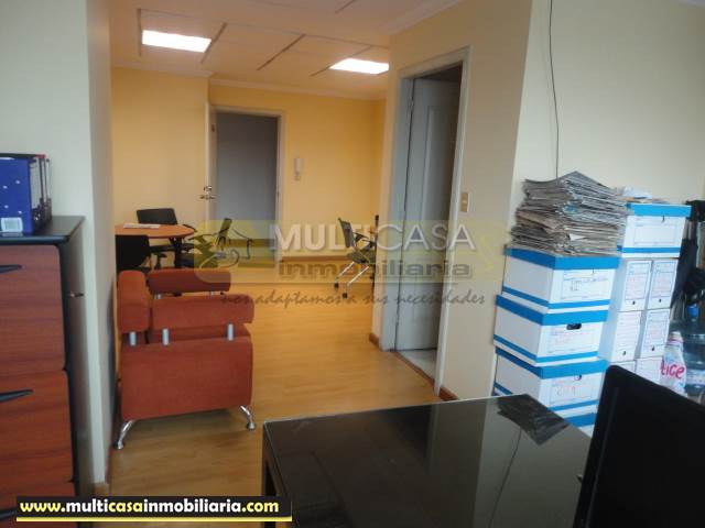 Oficina en Arriendo Amoblada con Guardiania las 24 horas Sector Av. Solano  Cuenca - Ecuador