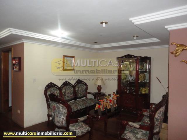 Villa en Venta a crédito con espacio verde sector Puertas del Sol Cuenca-Ecuador