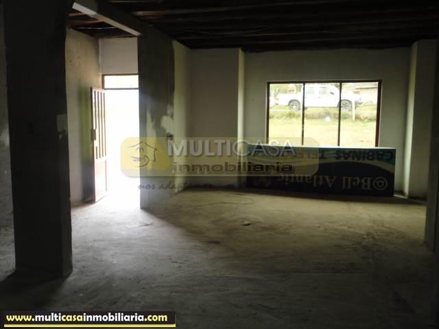 Venta de Hermosa Casa con Terreno Amplio Sector Chordeleg Cuenca-Ecuador