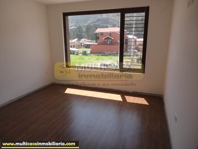 Venta de Hermosa Casa a crédito sector Machangara Cuenca-Ecuador