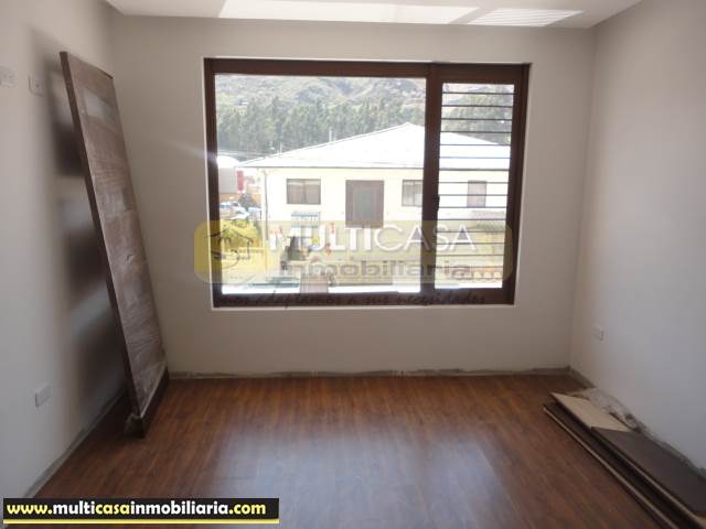 Venta de Hermosa Casa a crédito sector Machangara Cuenca-Ecuador
