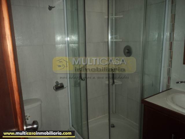 Venta de Departamento a crédito sector Universidad del Azuay Cuenca - Ecuador