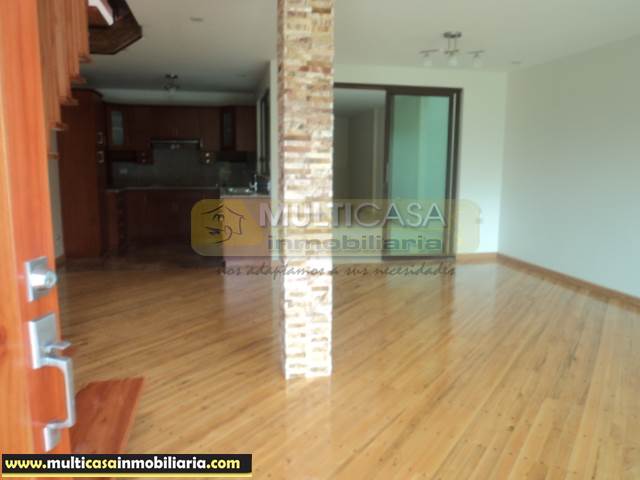 Venta de Hermosa Casa a crédito sector Gapal Cuenca-Ecuador