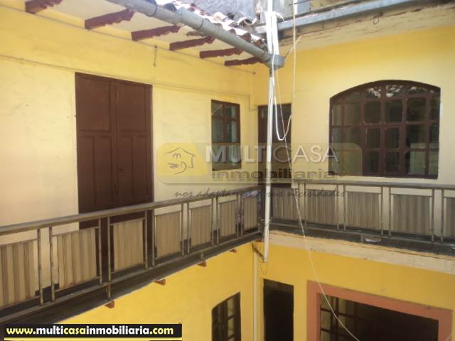 Casa Antigua en Venta a crédito sector Centro Histórico Cuenca-Ecuador