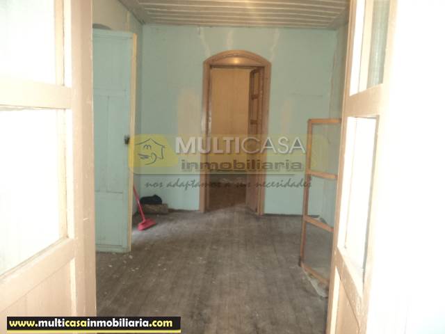 Casa Antigua en Venta a crédito sector Centro Histórico Cuenca-Ecuador