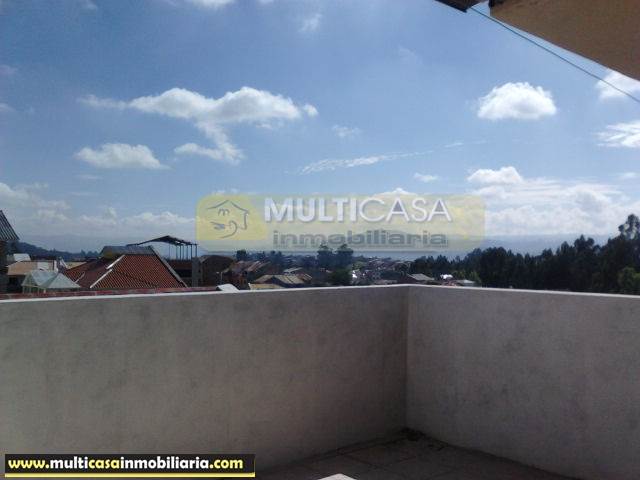 Venta de Hermosa Casa a crédito sector La y del Cebollar Cuenca-Ecuador