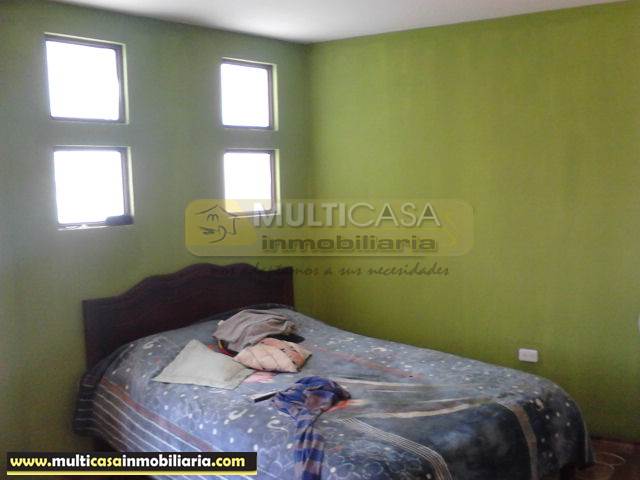 Venta de Hermosa Casa a crédito sector El Cebollar Cuenca-Ecuador