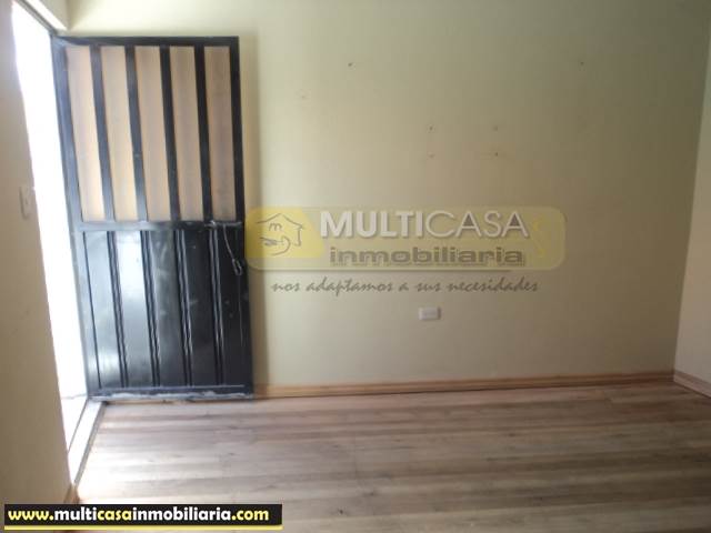 Venta de Hermosa Casa Rentera de cuatro departamentos a crédito sector Totoracocha Cuenca-Ecuador
