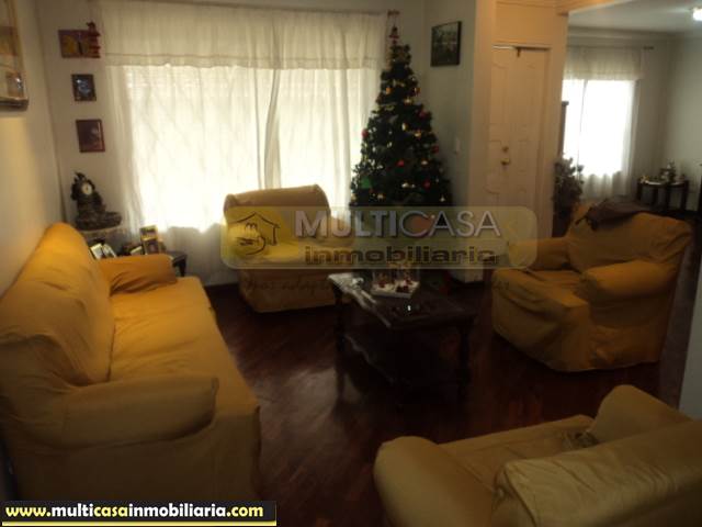 Venta de Hermosa Casa a crédito sector Universidad del Azuay Cuenca-Ecuador