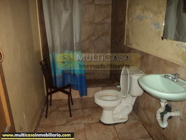 Venta de Hermosa Casa Rentera a crédito sector Centro de la Ciudad Cuenca-Ecuador