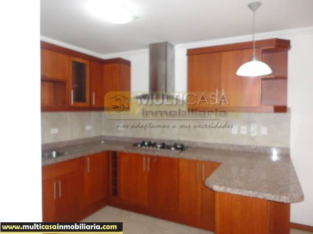 Departamento en Venta a crédito con Terraza sector Primero de Mayo Cuenca - Ecuador