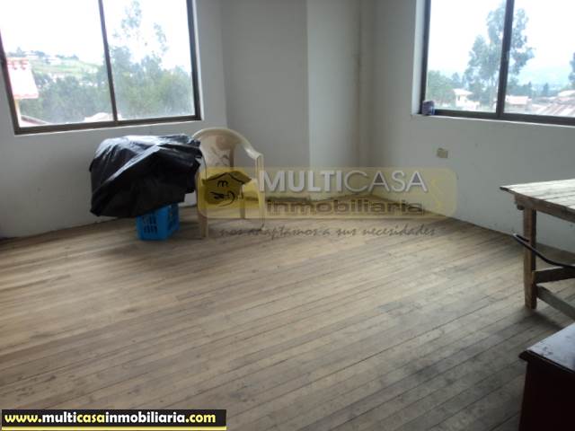 Casa por terminar en Venta a crédito sector San José de Balzay Cuenca-Ecuador