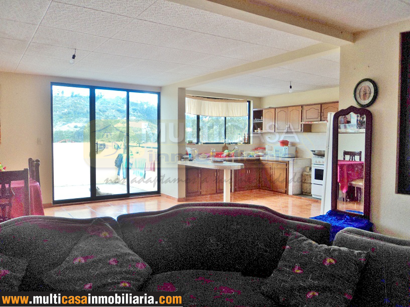 Venta de casa a crédito con 2 departamentos sector Totoracocha Cuenca - Ecuador