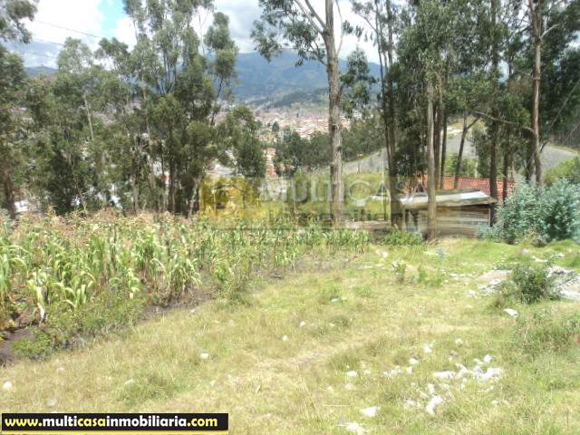 Venta de Hermoso Terreno amplio a crédito sector Tablón a 100 m de la Autopista Cuenca - Ecuador