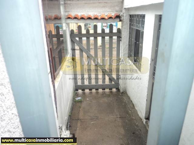 Venta de Hermosa Casa Comercial a crédito sector Totoracocha Cuenca-Ecuador