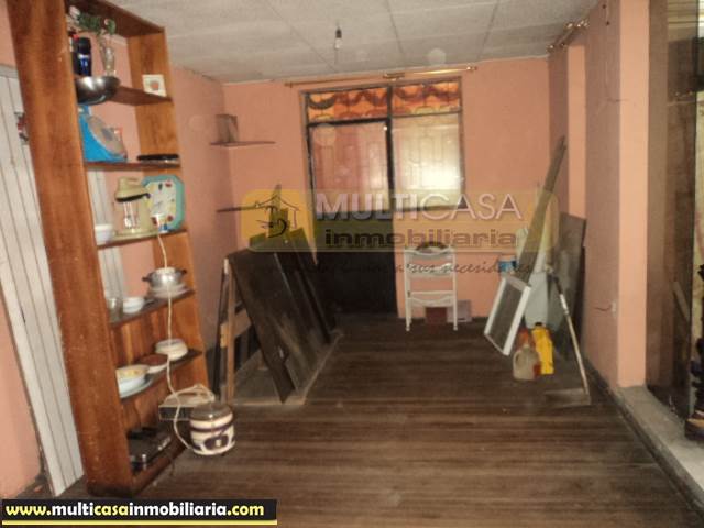 Venta de Hermosa Casa Comercial a crédito sector Totoracocha Cuenca-Ecuador