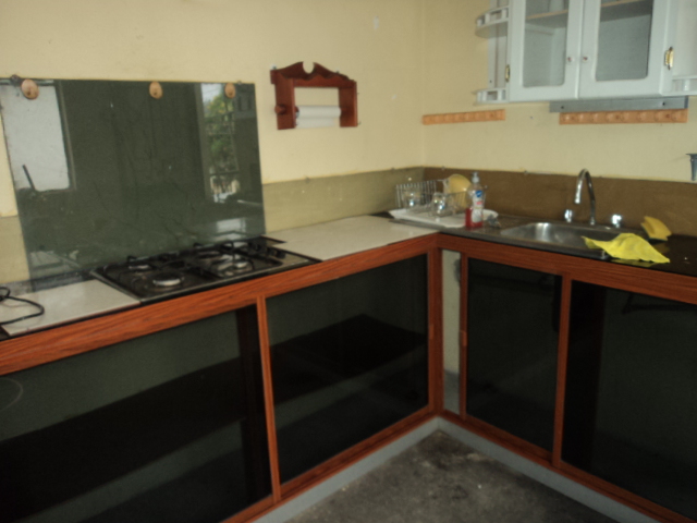 Venta de Hermosa Casa Comercial a crédito sector Totoracocha Cuenca-Ecuador