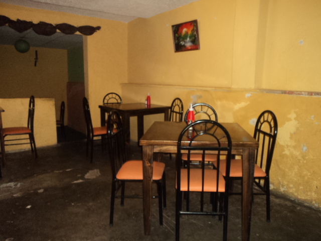 Venta de Hermosa Casa Comercial a crédito sector Totoracocha Cuenca-Ecuador