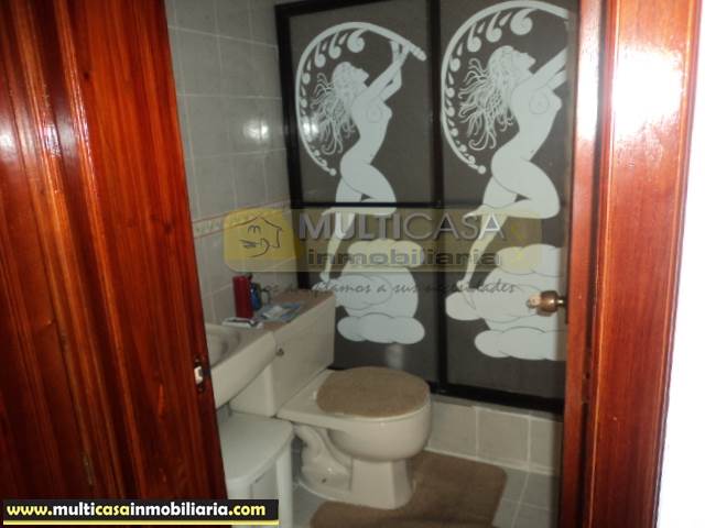 Venta de Hermosa Casa a crédito sector Juan Pablo Segundo Cuenca-Ecuador