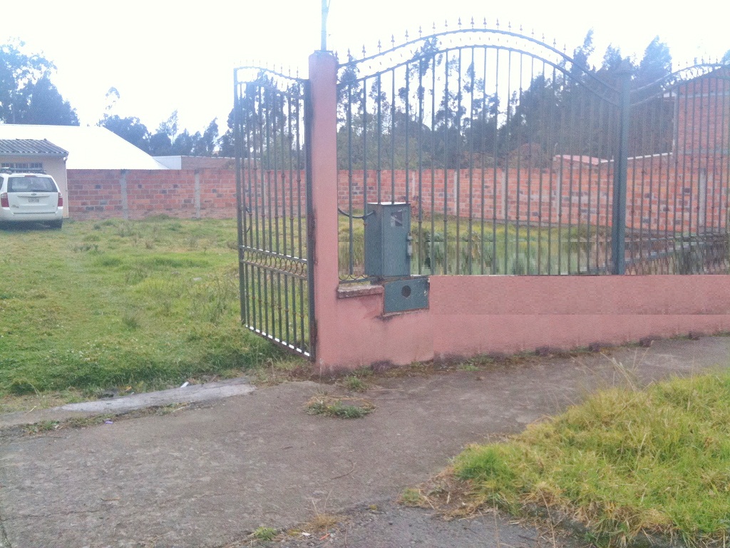 Lote Economico en Venta a Crédito sector Ordoñez Lazo Cuenca - Ecuador