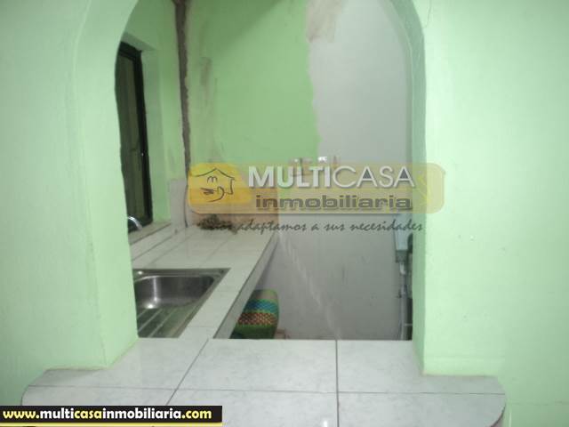 Casa con Terreno en Venta a crédito sector Miraflores Cuenca-Ecuador