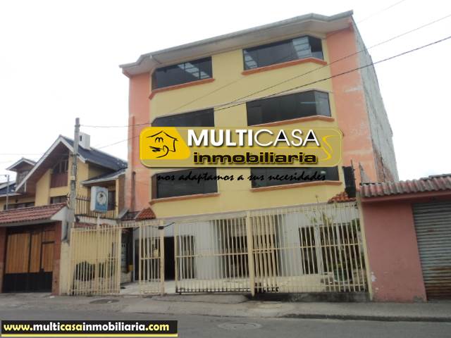 Edificio en Venta a Crédito super comercial sector Feria Libre Cuenca-Ecuador