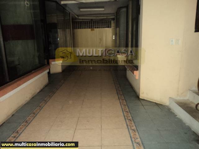 Edificio comercial en Venta a crédito sector Feria Libre Cuenca-Ecuador