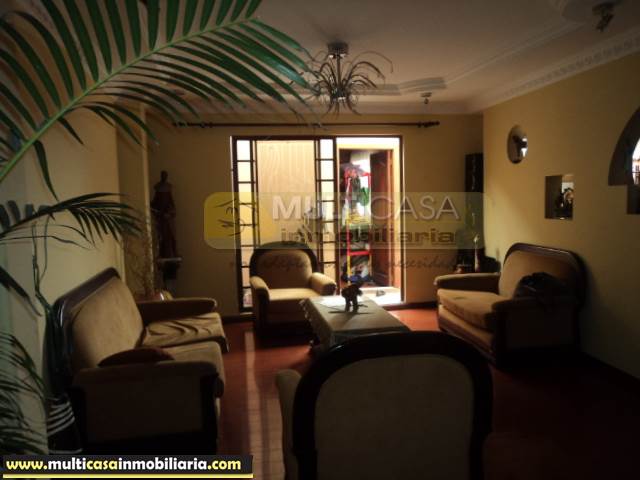 Edificio comercial en Venta a crédito sector Feria Libre Cuenca-Ecuador