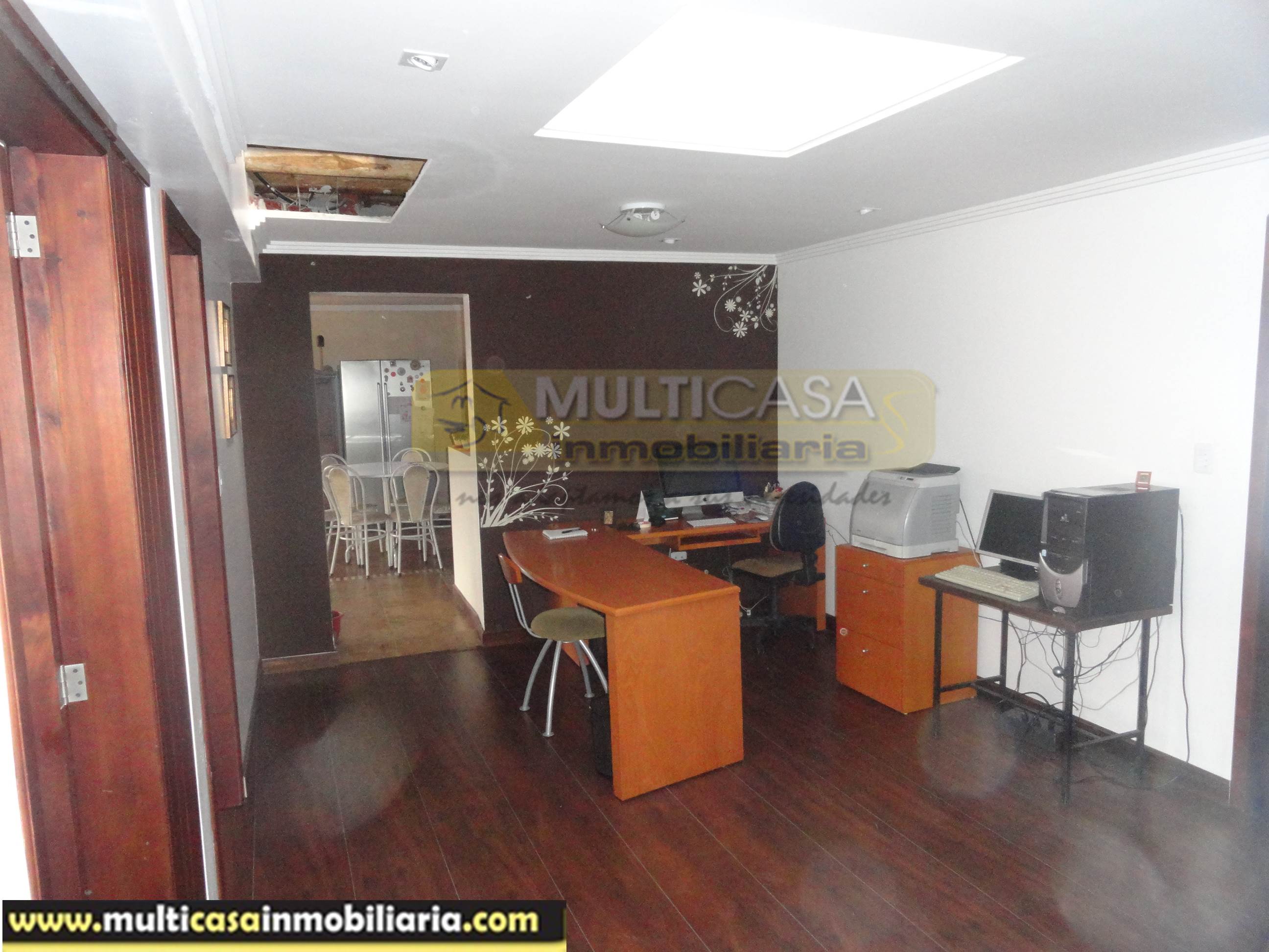 Venta de Hermosa Casa Rentera a crédito sector Colegio La Salle Cuenca-Ecuador