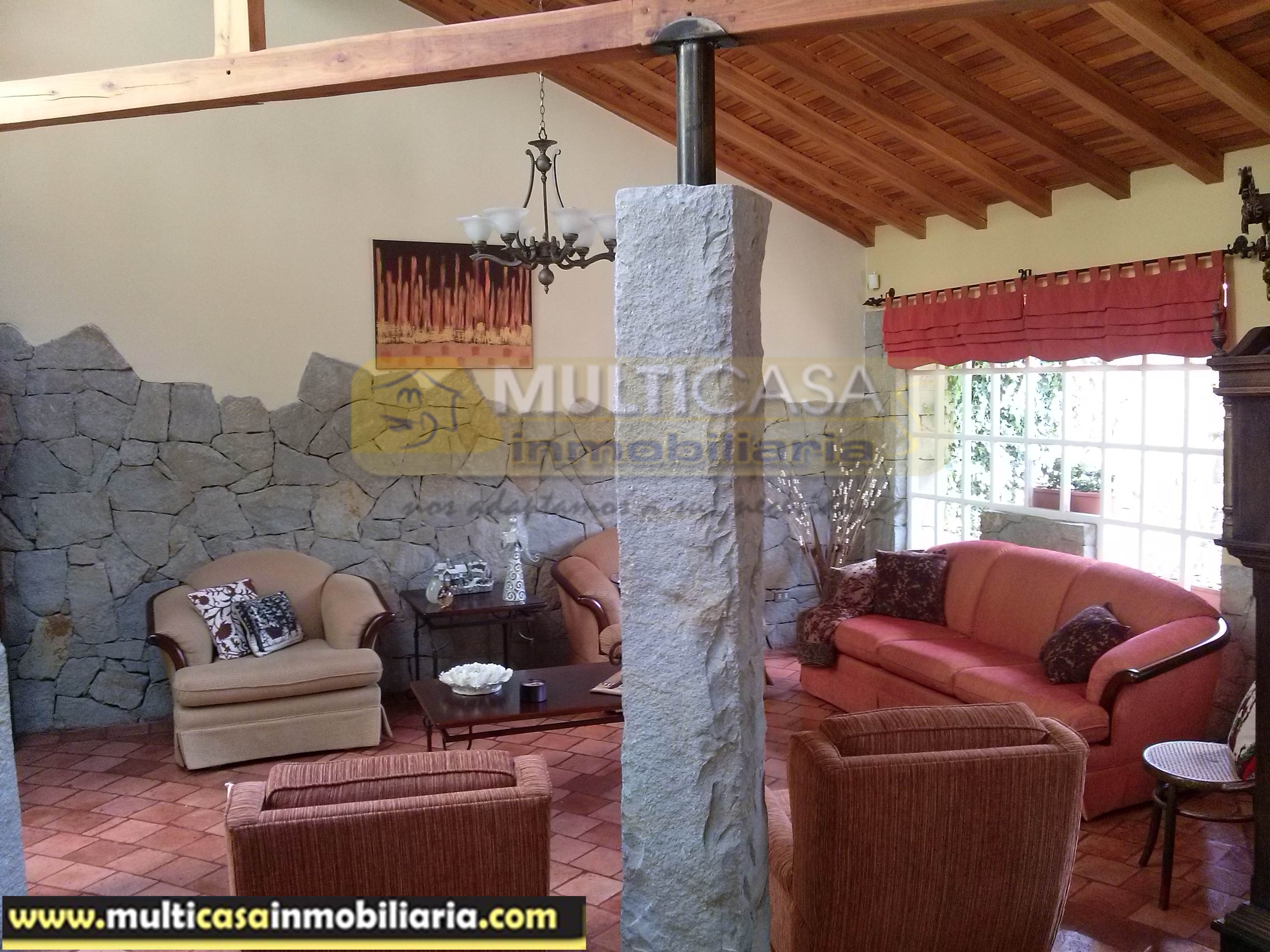 Casa en Venta a Crédito moderna Sector Rio Amarillo Cuenca-Ecuador