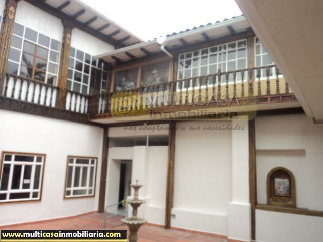 Venta de Hermosa Propiedad Patrimonial a crédito sector Av. Loja Cuenca-Ecuador
