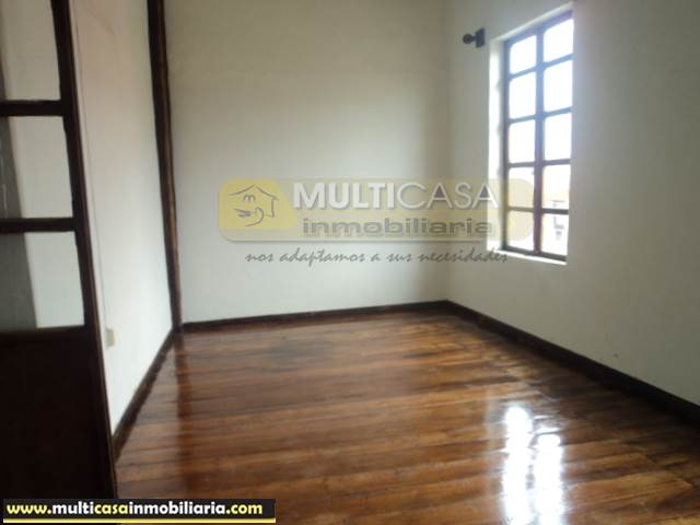 Venta de Hermosa Propiedad Patrimonial a crédito sector Av. Loja Cuenca-Ecuador