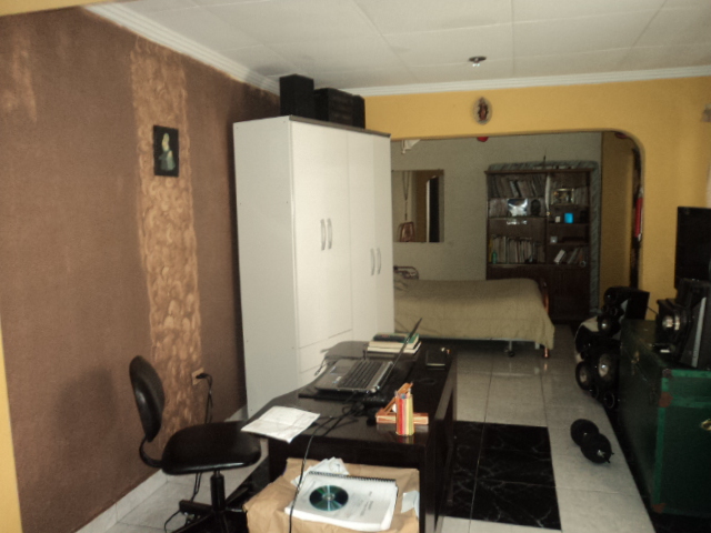 Casa Comercial en Venta a Crédito sector Totoracocha Cuenca-Ecuador