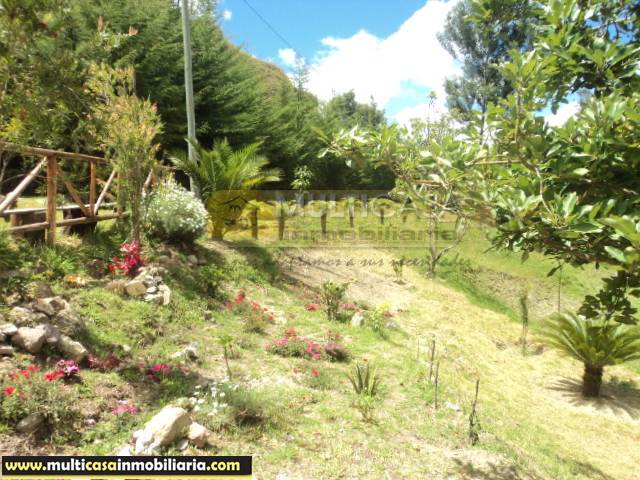 Quinta Comercial en Venta a Crédito sector Sigsipamba Alto Vía a Deleg Cuenca-Ecuador