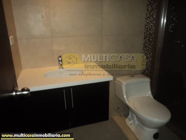 Departamento en Venta por estrenar a Crédito sector Av. Primero de Mayo Cuenca - Ecuador