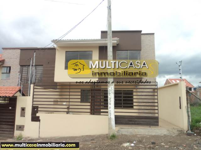 Venta de Hermosa Casa por estrenar a crédito sector Gran Manzana Cuenca-Ecuador