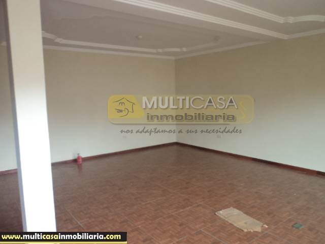 Venta de Hermosa Casa por estrenar a crédito sector Gran Manzana Cuenca-Ecuador