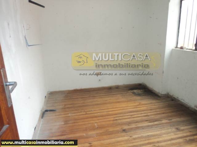 Venta de Hermosa Casa Rentera de nueve dormitorios a crédito sector Cdla Ãlvarez Cuenca-Ecuador