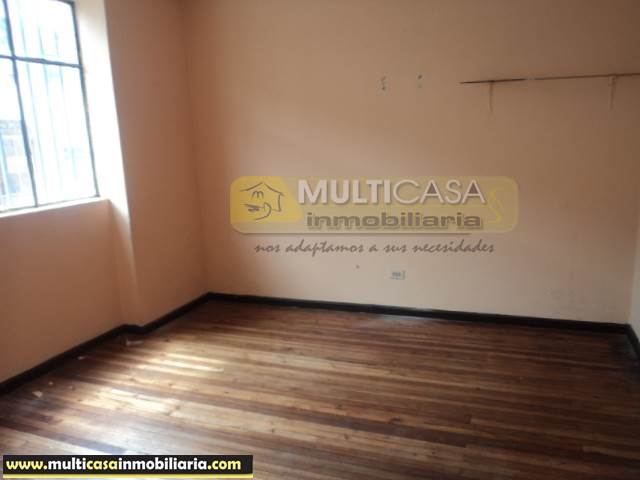 Venta de Hermosa Casa Rentera de nueve dormitorios a crédito sector Cdla Ãlvarez Cuenca-Ecuador