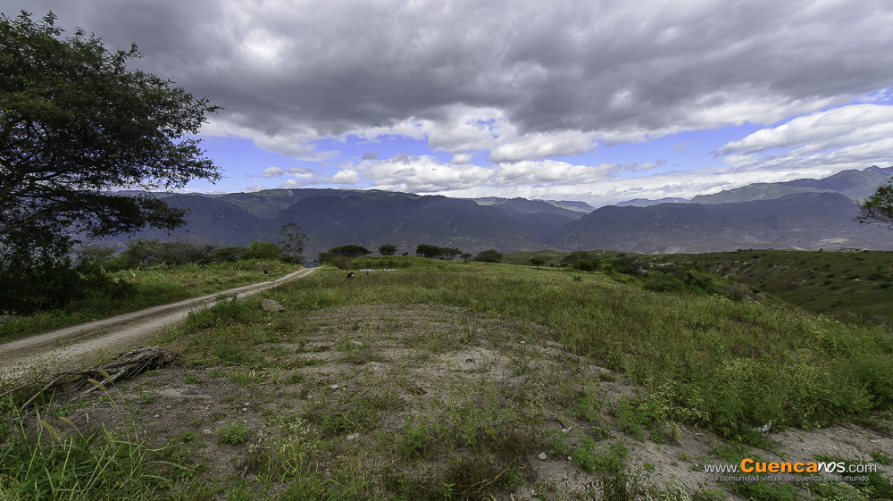 Vendo Casa y Terreno en Santa Isabel